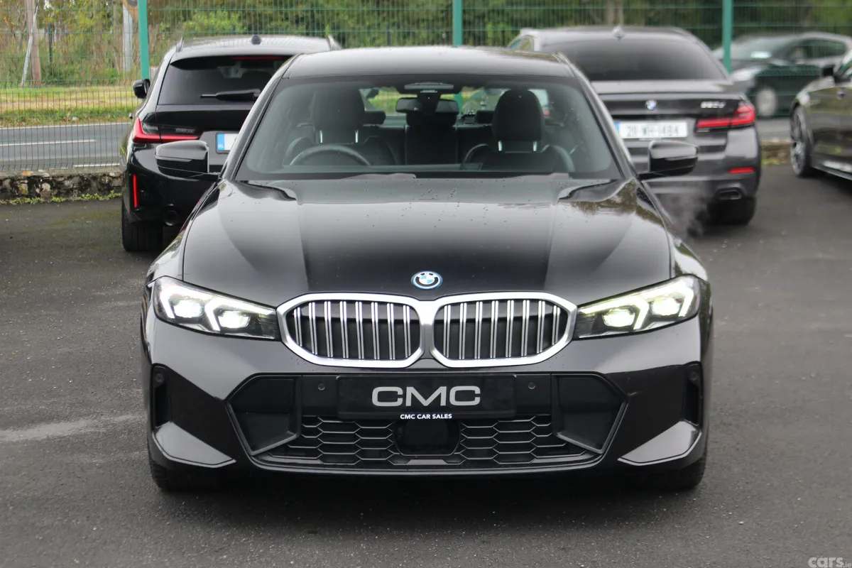 BMW 3-Series Saloon, Petrol Hybrid, 2023, Black