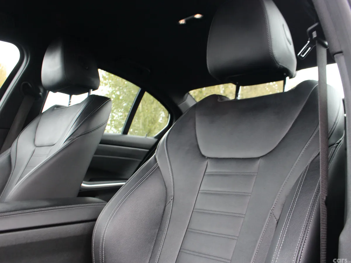 BMW 3-Series Saloon, Petrol Hybrid, 2023, Black