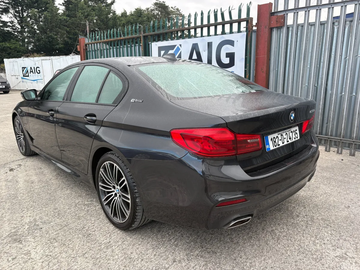 BMW 5-Series Saloon, Petrol Plug-in Hybrid, 2018, Grey