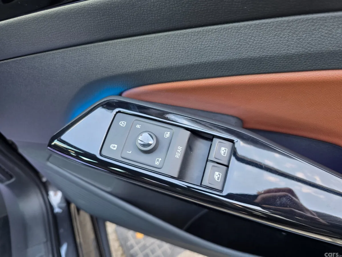Volkswagen ID.4 Estate, Electric, 2022, Grey