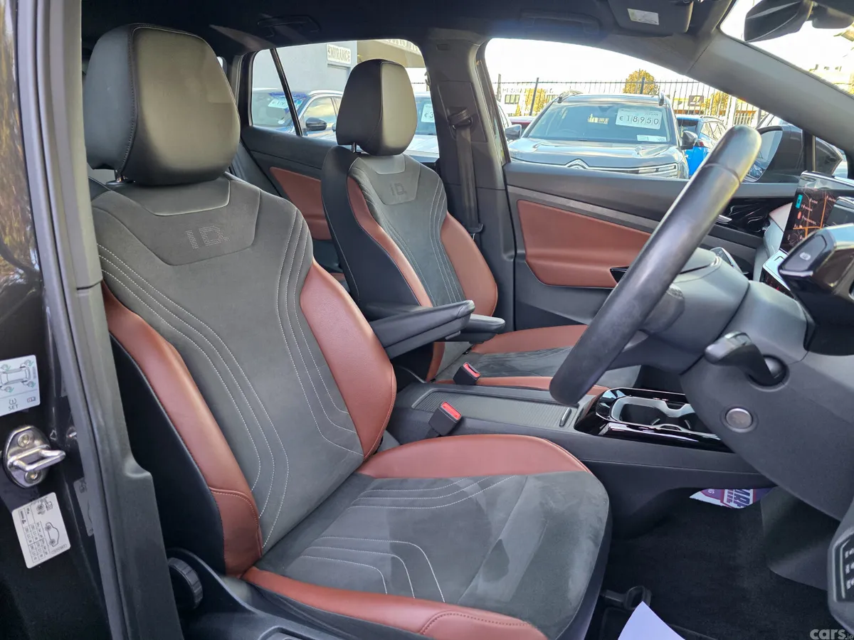 Volkswagen ID.4 Estate, Electric, 2022, Grey