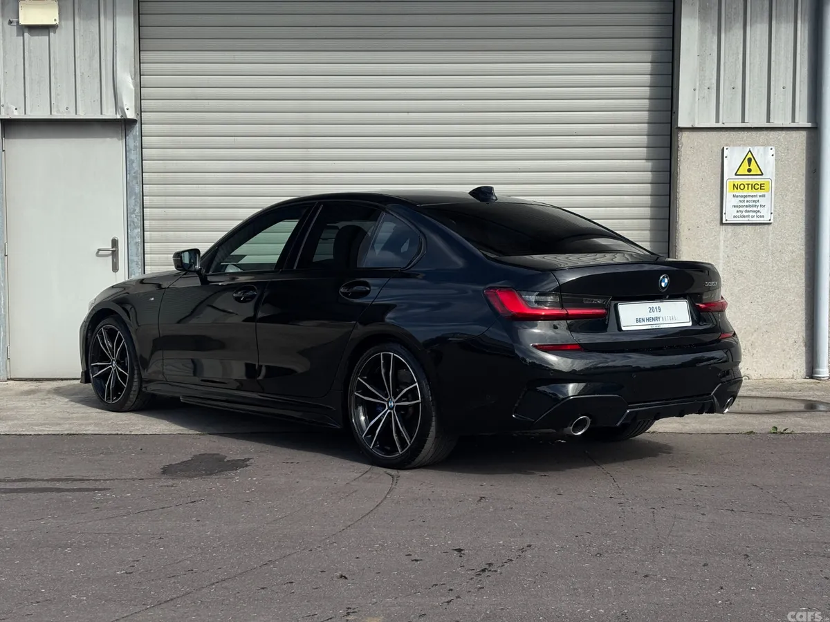BMW 3-Series Saloon, Petrol, 2019, Black
