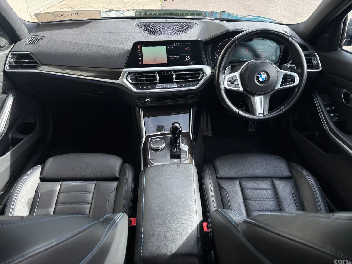 BMW 3-Series Saloon, Petrol, 2019, Black