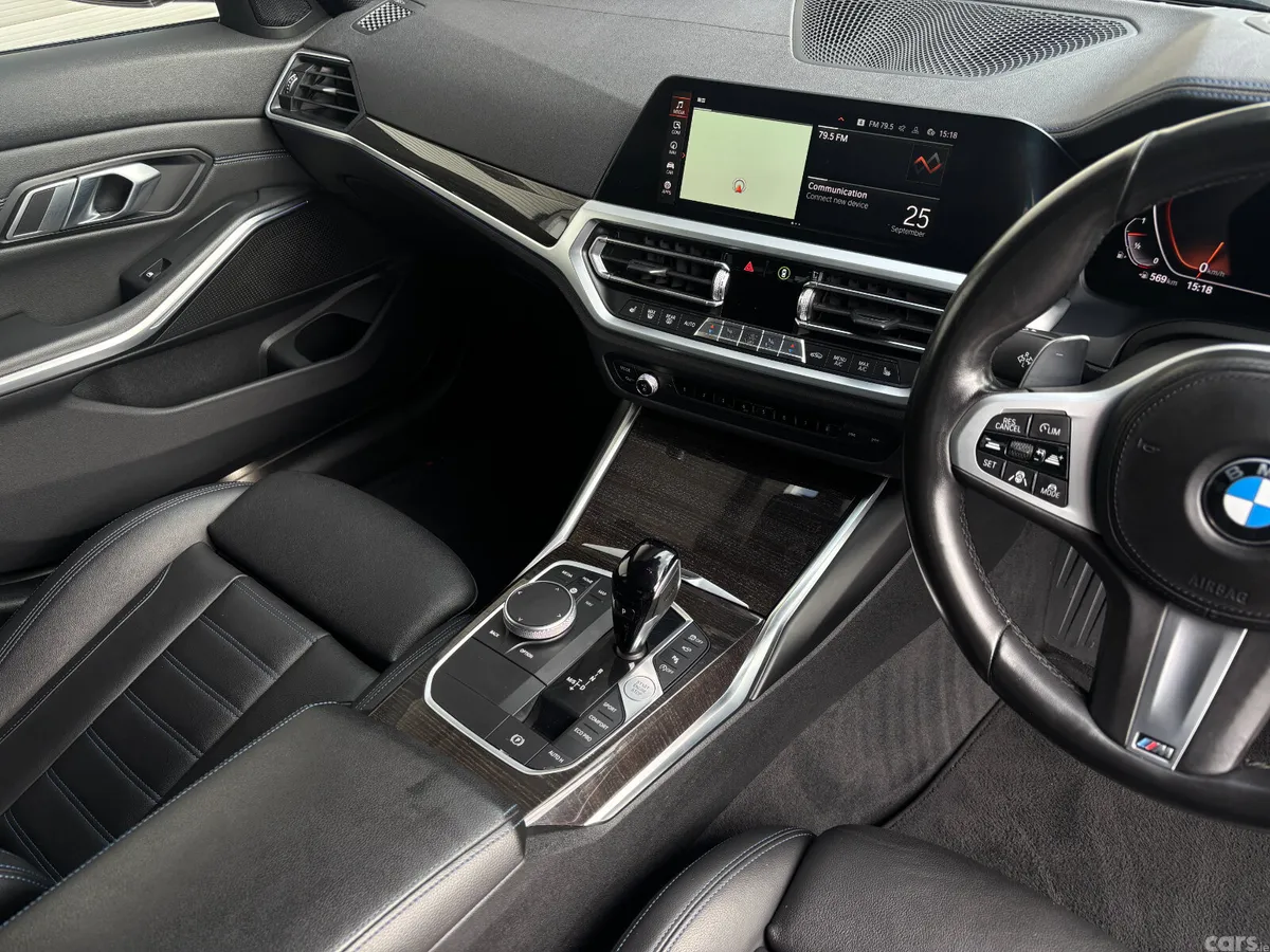 BMW 3-Series Saloon, Petrol, 2019, Black
