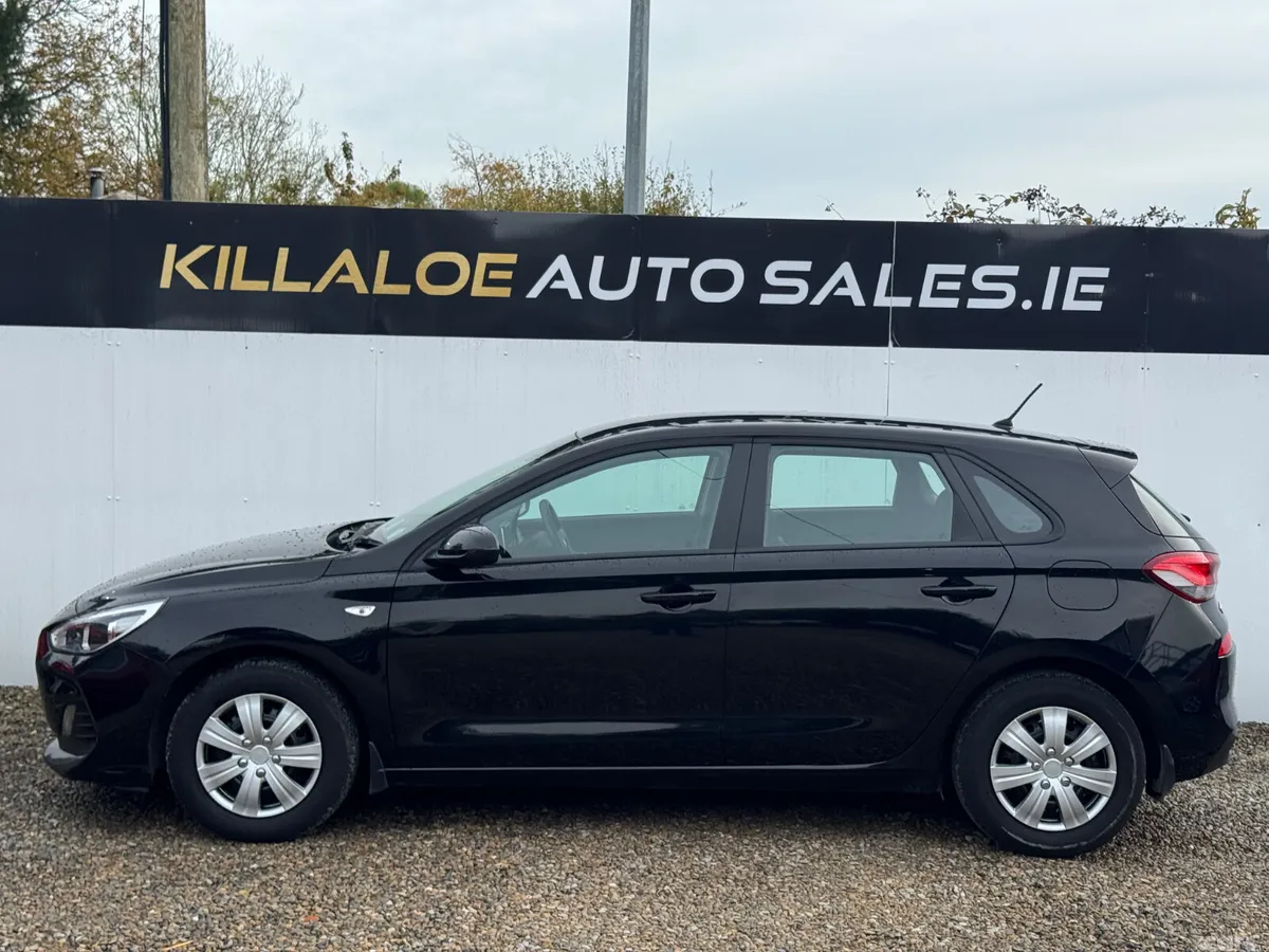 Hyundai i30 Hatchback, Petrol, 2019, Black