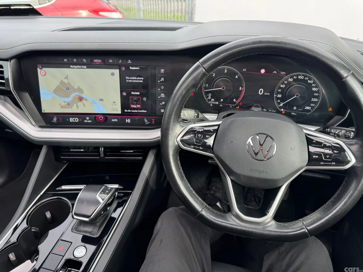 Volkswagen Touareg SUV, Diesel, 2021, Black