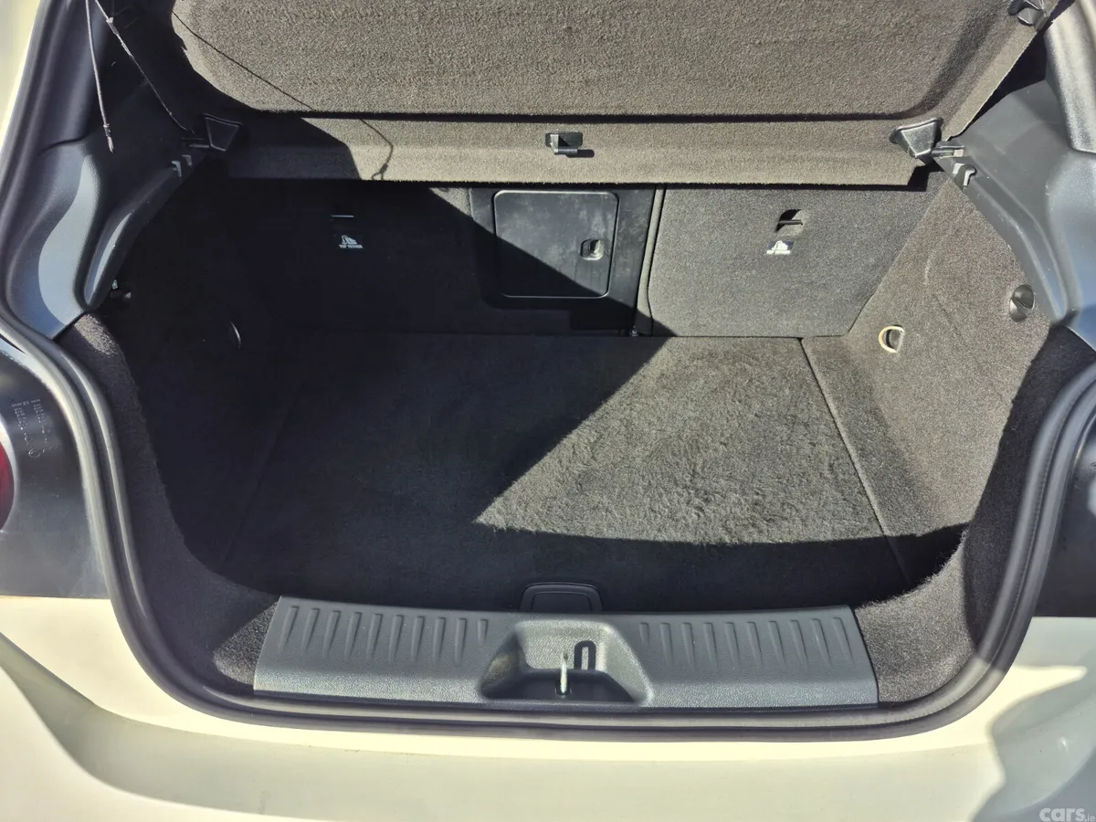 Mercedes-Benz A-Class Hatchback, Petrol, 2015, White