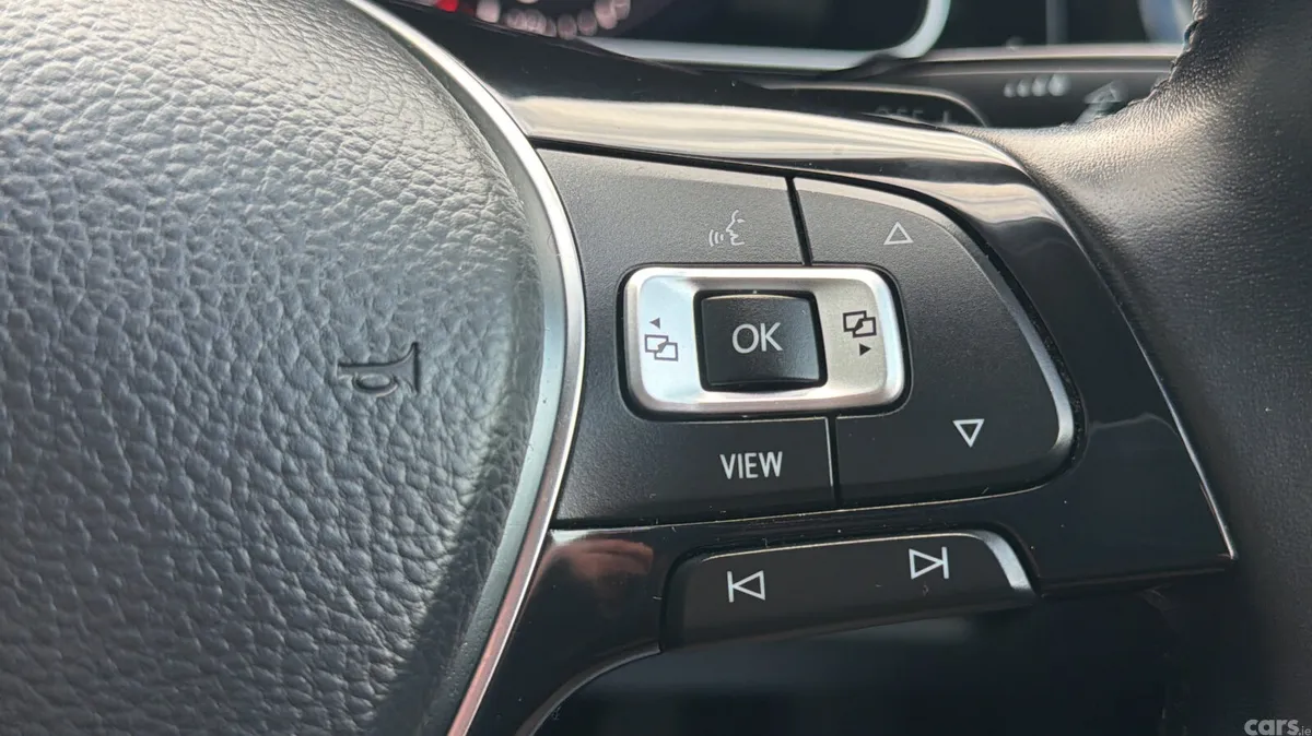 Volkswagen Golf Hatchback, Petrol, 2019, Blue