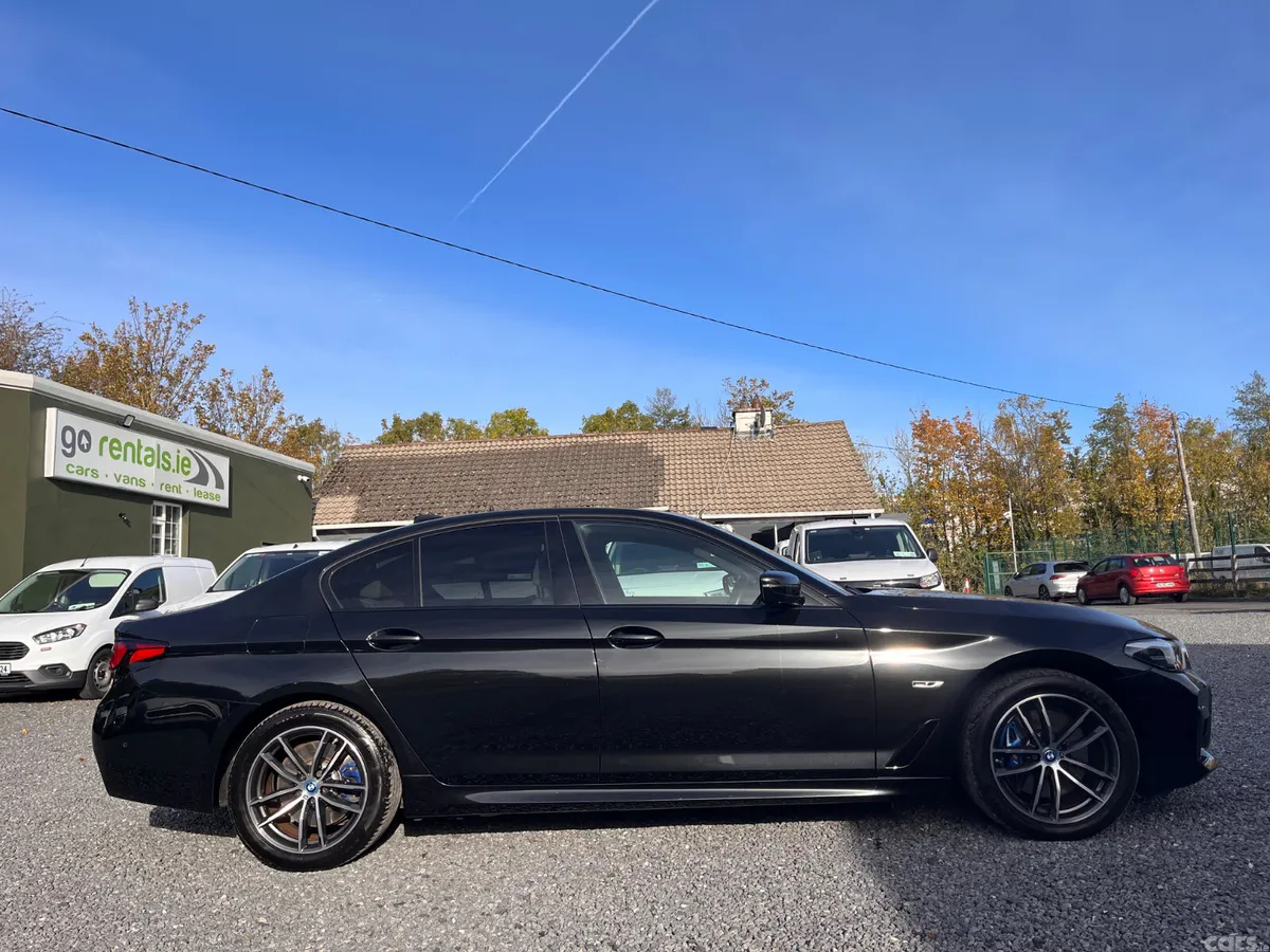 BMW 5-Series Saloon, Petrol Plug-in Hybrid, 2022, Black