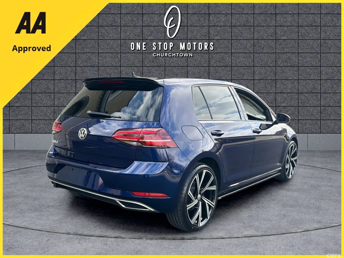 Volkswagen Golf Hatchback, Petrol, 2019, Blue