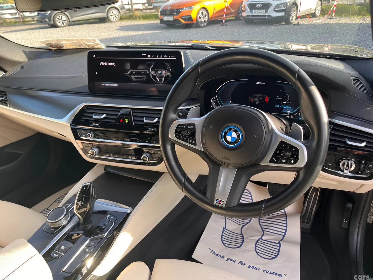 BMW 5-Series Saloon, Petrol Plug-in Hybrid, 2022, Black