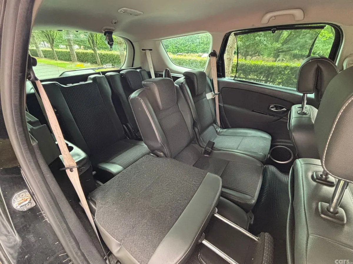 Renault Grand Scenic MPV, Diesel, 2011, Black