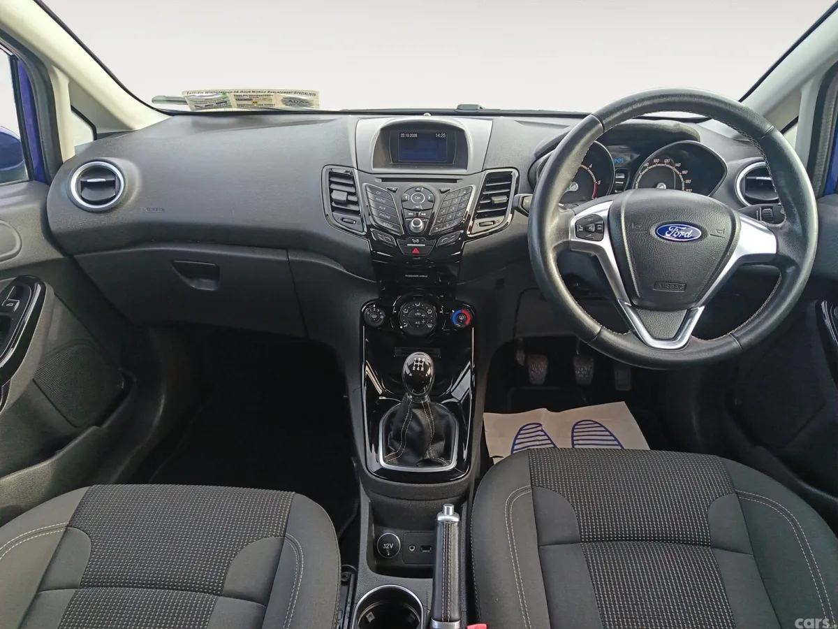 Ford Fiesta Hatchback, Diesel, 2015, Blue