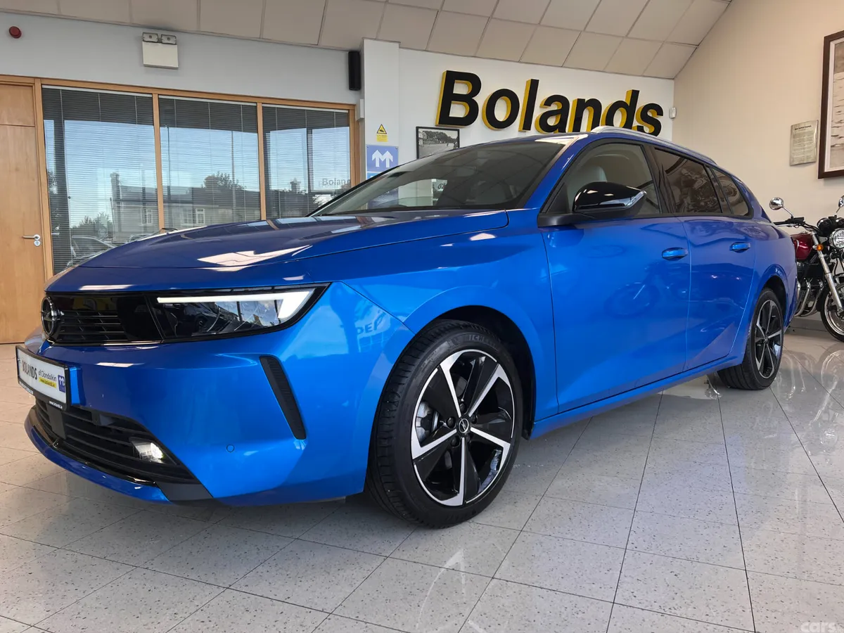 Opel Astra Estate, Diesel, 2024, Blue