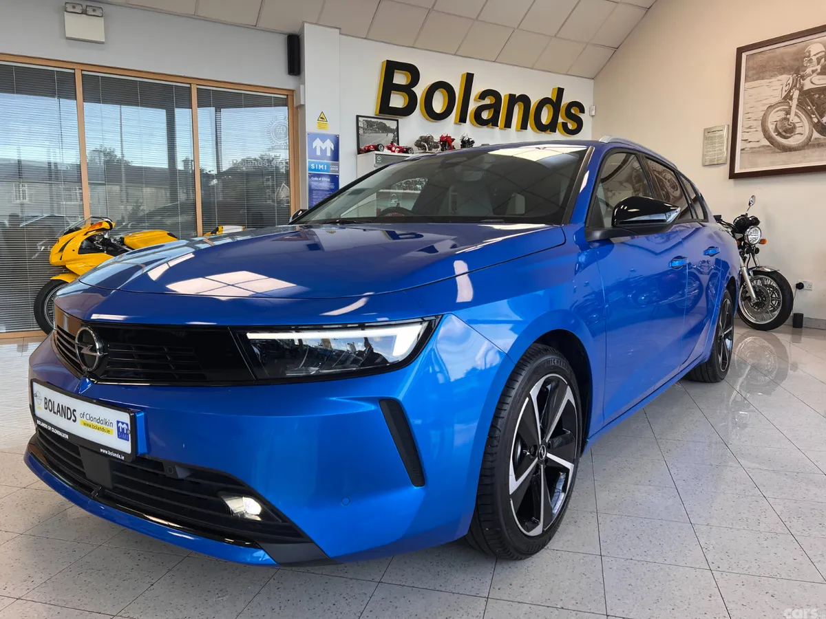 Opel Astra Estate, Diesel, 2024, Blue