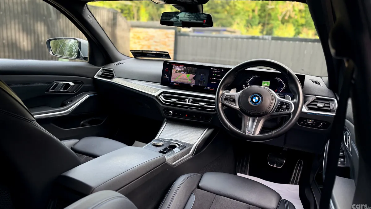 BMW 3-Series Saloon, Petrol Plug-in Hybrid, 2023, Grey