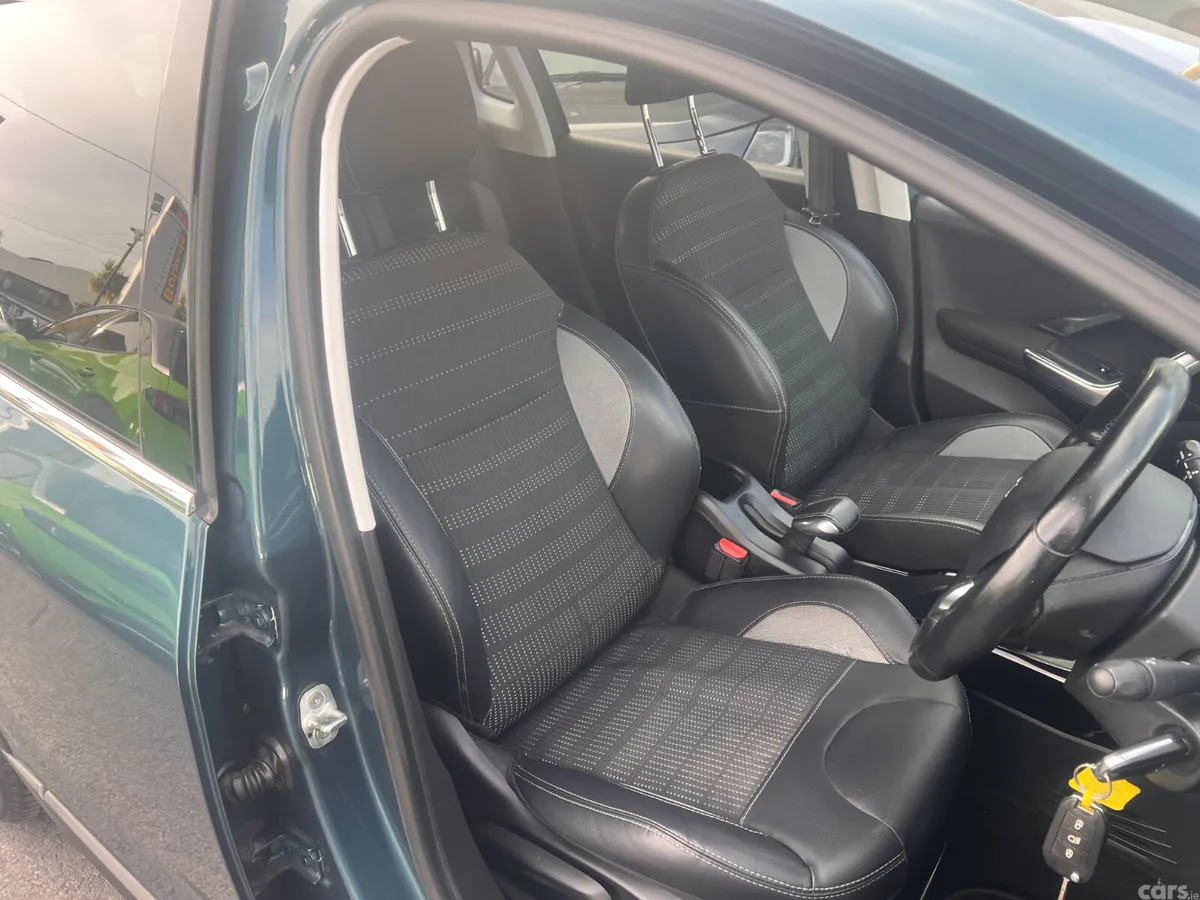 Peugeot 2008 SUV, Petrol, 2016, Green