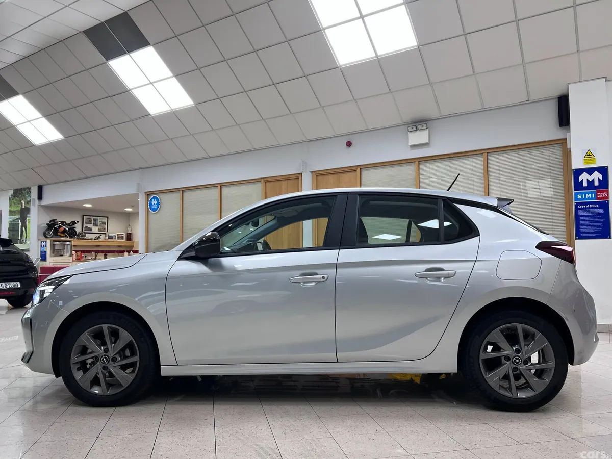 Opel Corsa Hatchback, Petrol, 2025, Grey