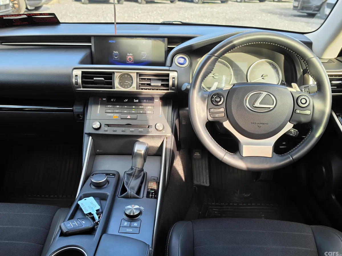 Lexus IS Saloon, Petrol Hybrid, 2014, Silver