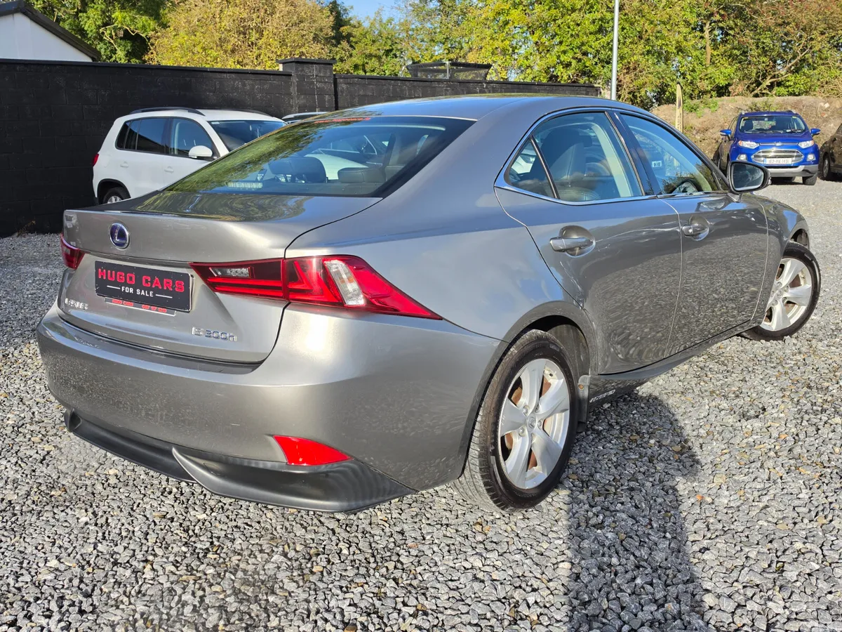 Lexus IS Saloon, Petrol Hybrid, 2014, Silver