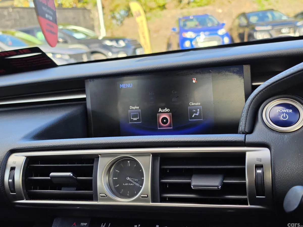 Lexus IS Saloon, Petrol Hybrid, 2014, Silver