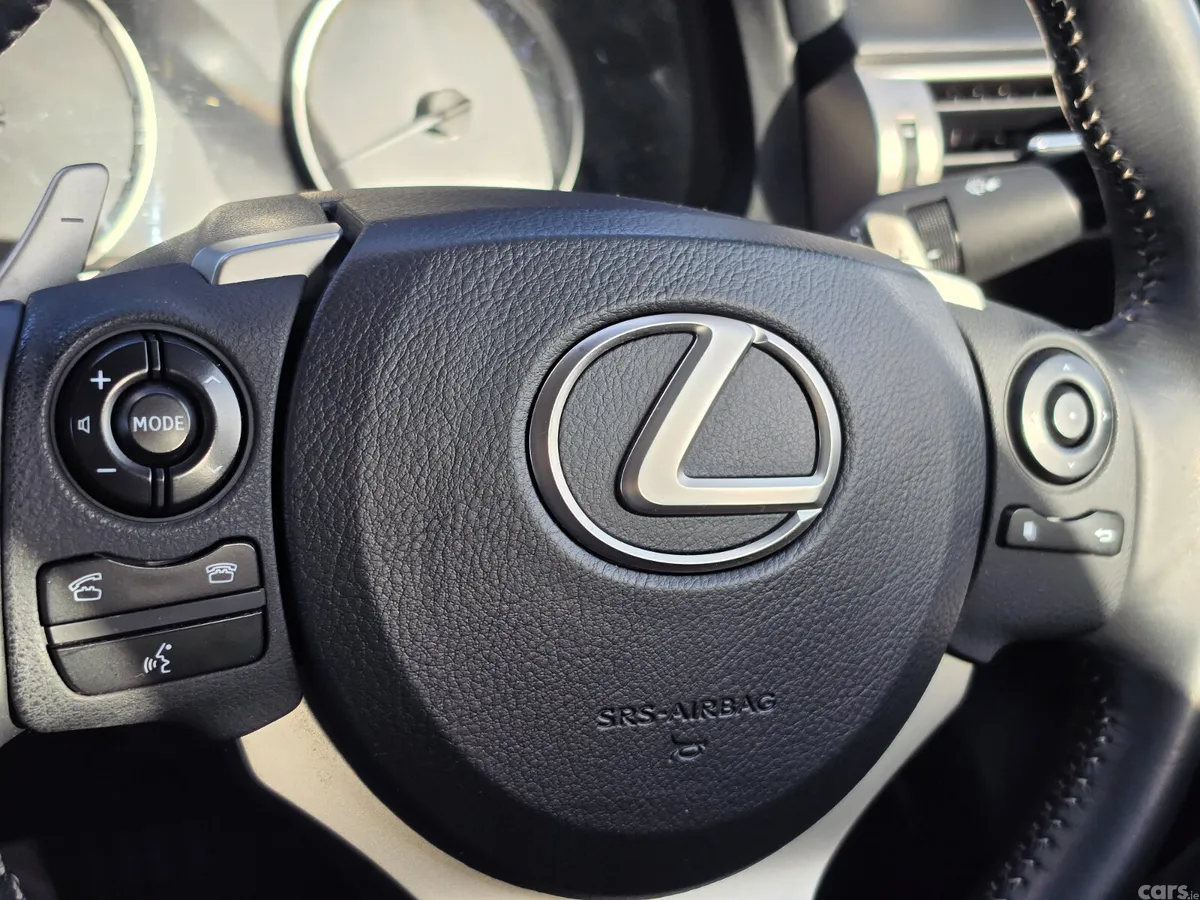 Lexus IS Saloon, Petrol Hybrid, 2014, Silver