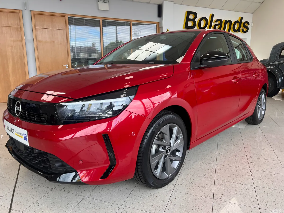 Opel Corsa Hatchback, Petrol, 2025, Red
