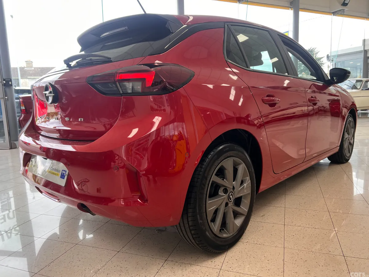 Opel Corsa Hatchback, Petrol, 2025, Red