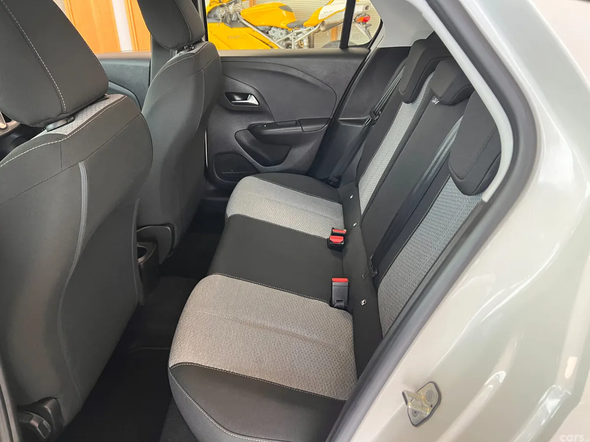 Opel Corsa Hatchback, Petrol, 2024, White