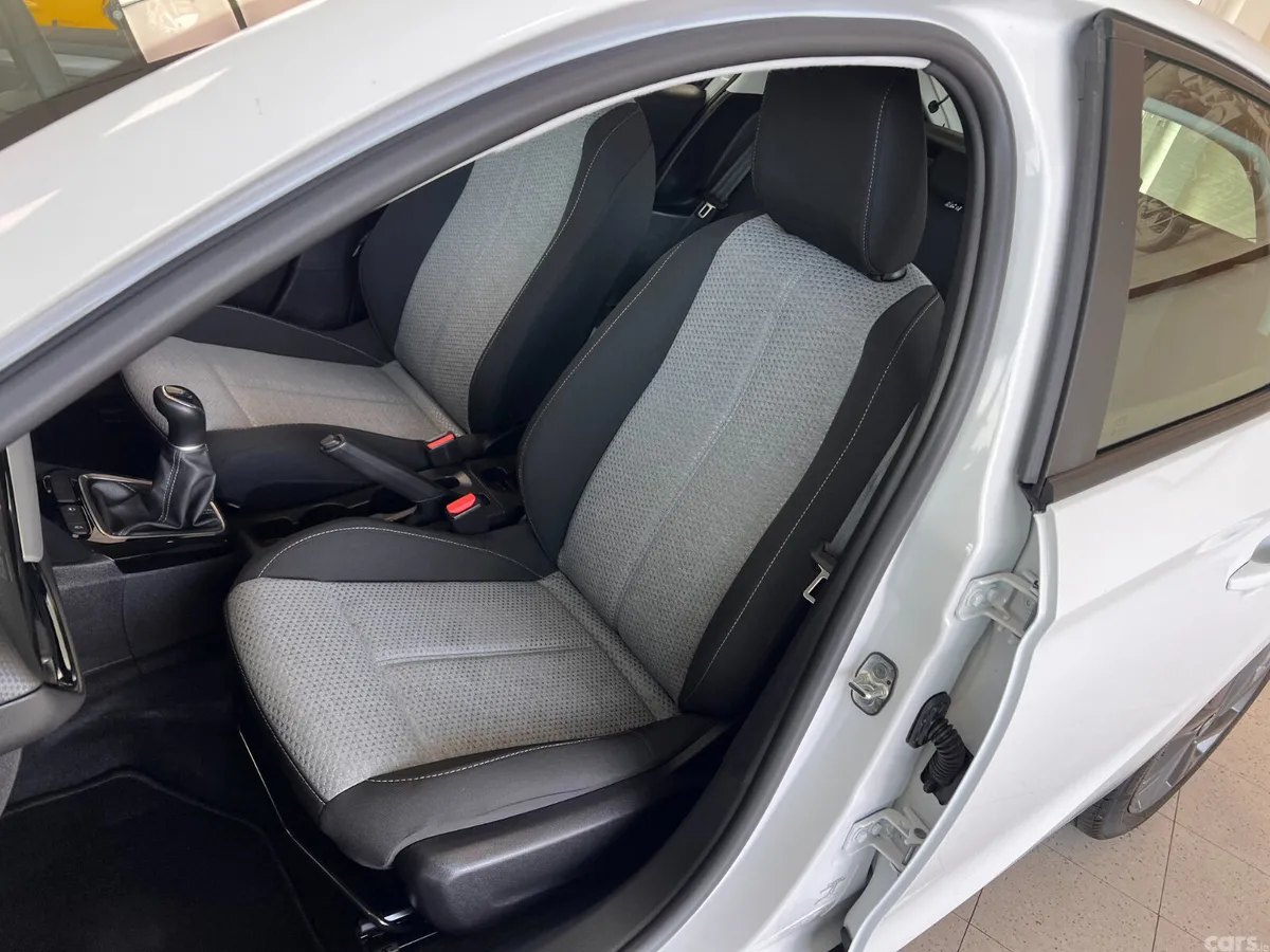 Opel Corsa Hatchback, Petrol, 2024, White