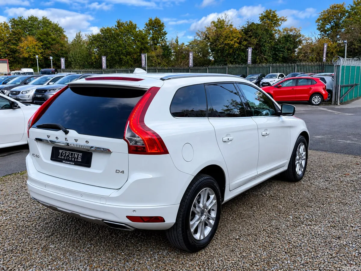 Volvo XC60 SUV, Diesel, 2015, White