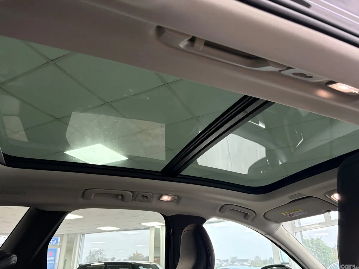 Volvo XC60 SUV, Petrol Hybrid, 2024, Grey