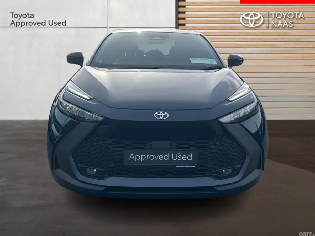 Toyota C-HR SUV, Petrol Hybrid, 2026, Blue