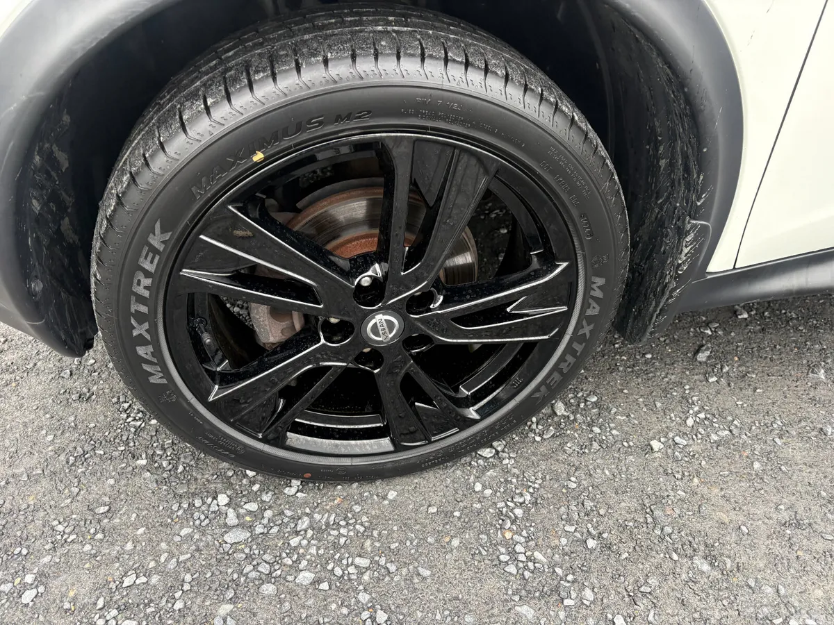 Nissan Juke SUV, Petrol, 2018, White