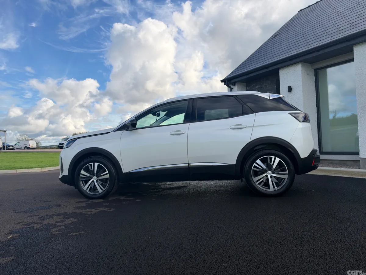 Peugeot 3008 SUV, Diesel, 2022, White