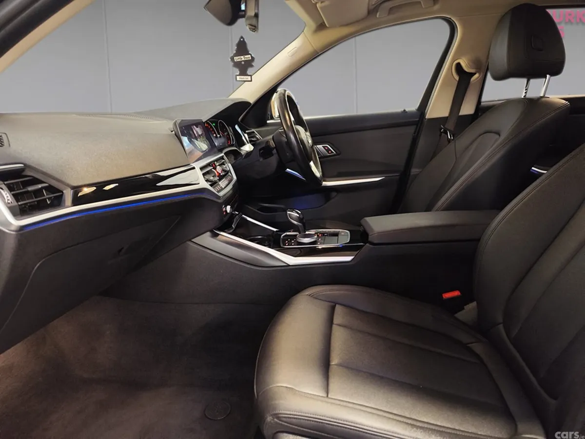 BMW 3-Series Saloon, Diesel, 2020, Black