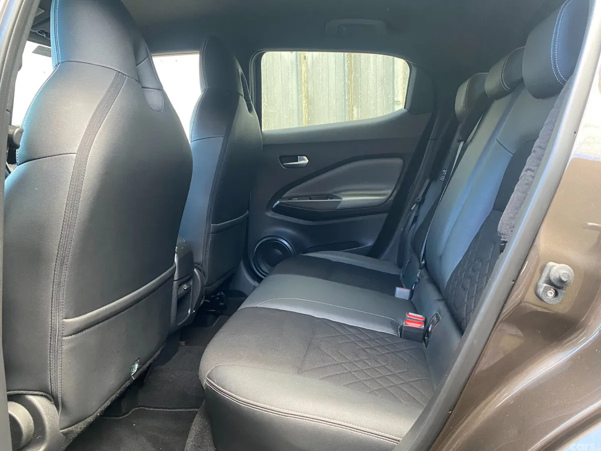 Nissan Juke SUV, Petrol, 2020, Brown