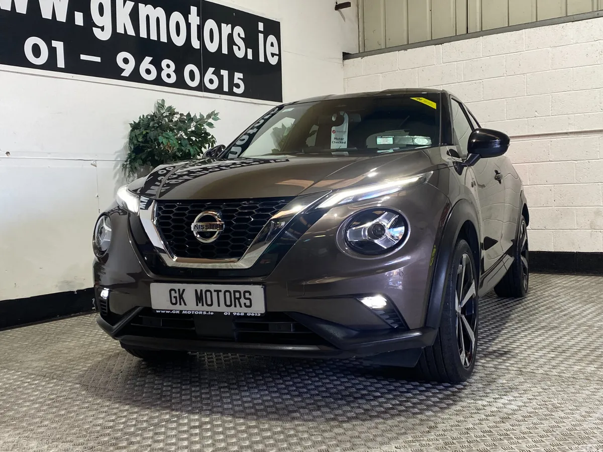 Nissan Juke SUV, Petrol, 2020, Brown