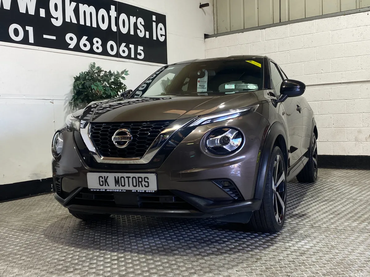 Nissan Juke SUV, Petrol, 2020, Brown