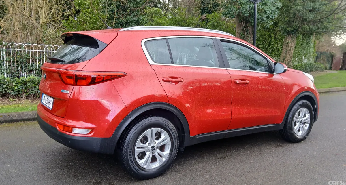 Kia Sportage SUV, Diesel, 2017, Red