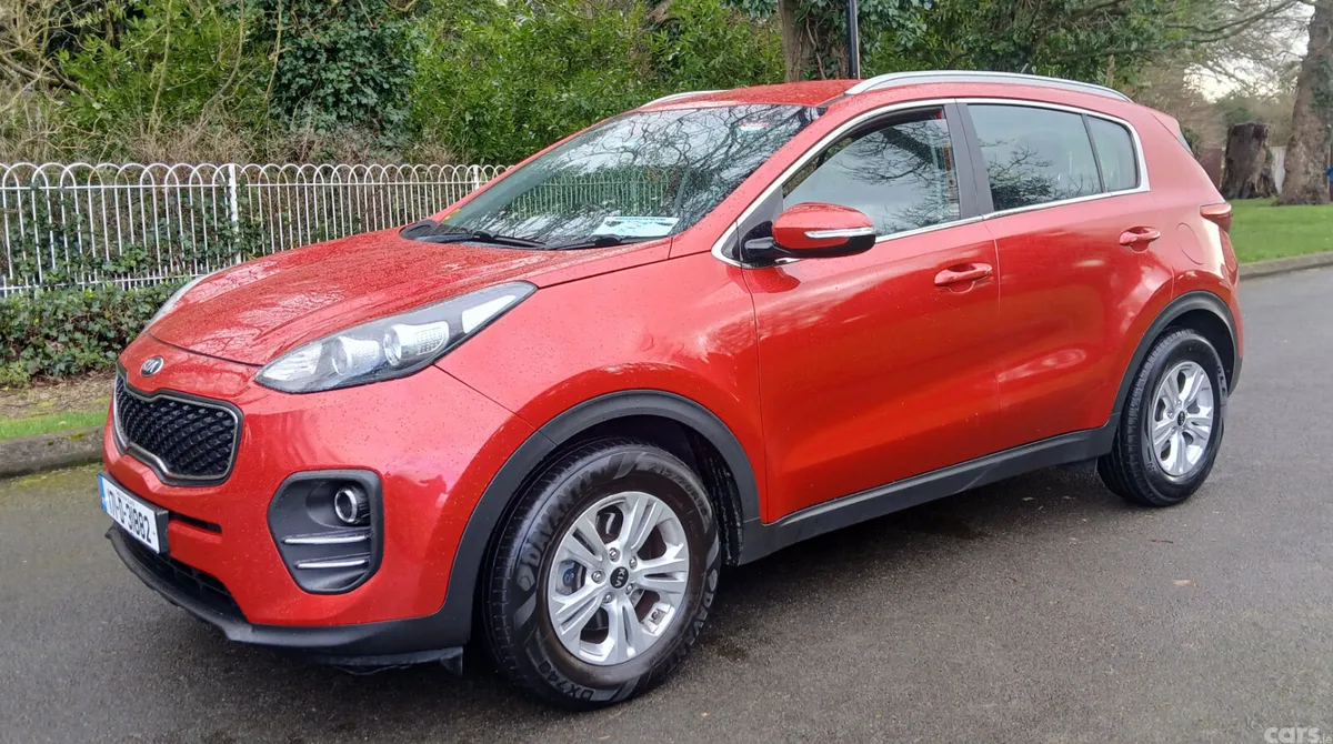 Kia Sportage SUV, Diesel, 2017, Red