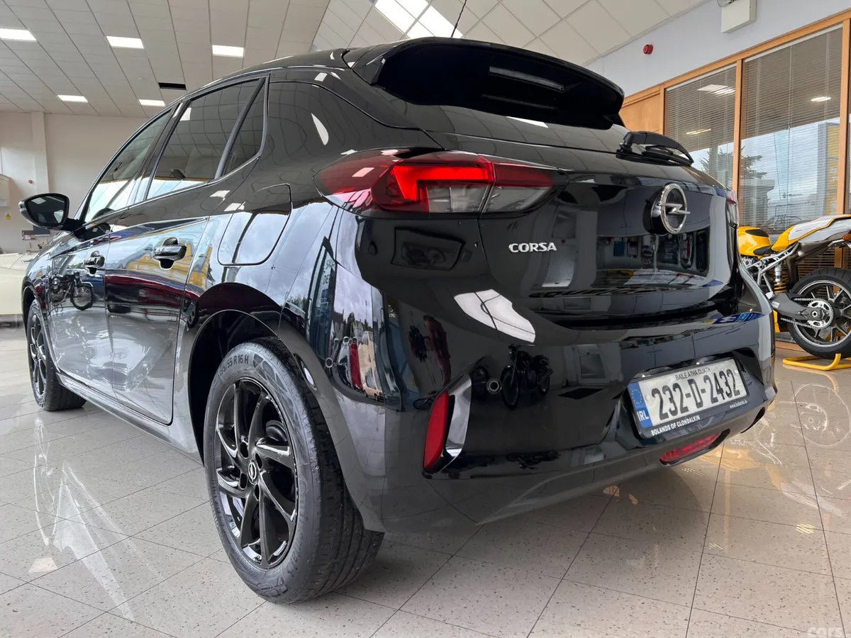 Opel Corsa Hatchback, Petrol, 2023, Black