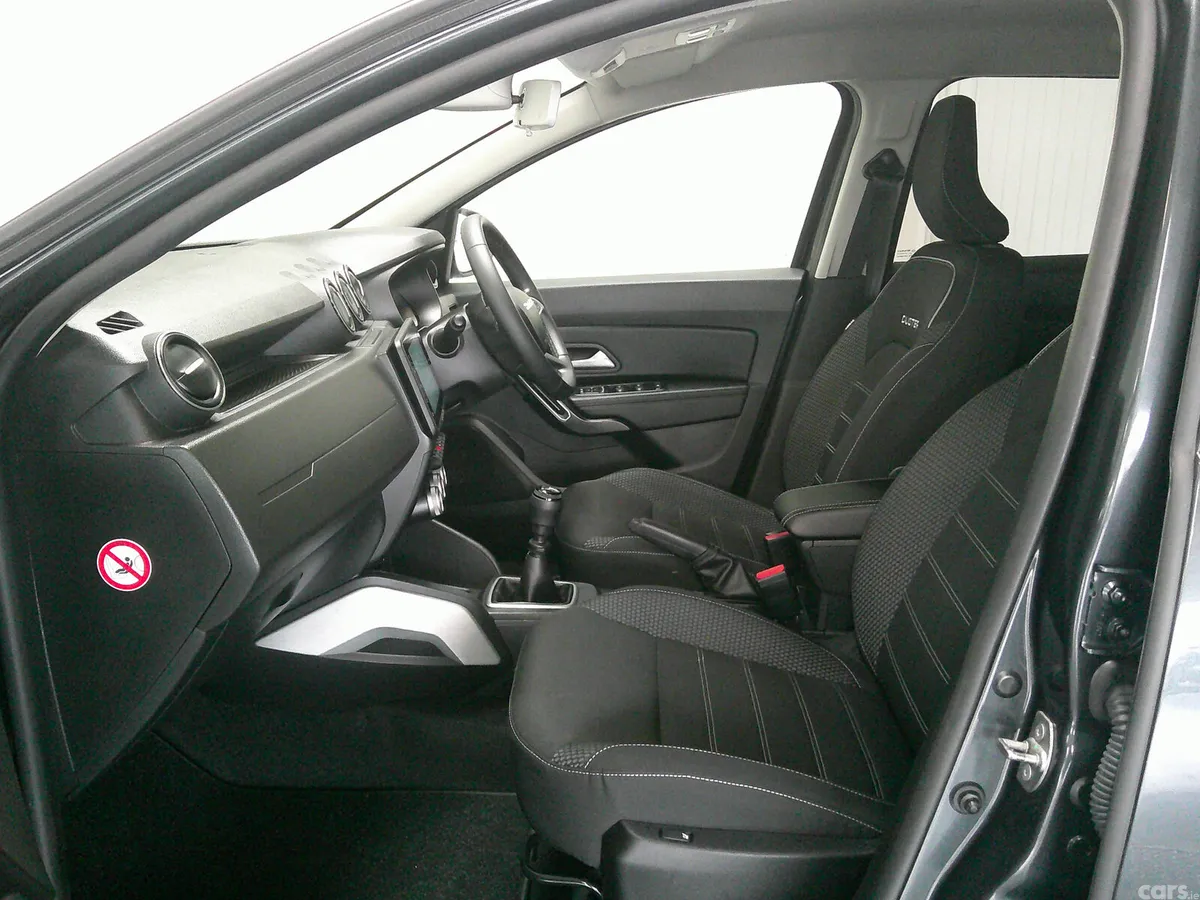 Dacia Duster SUV, Diesel, 2024, Grey