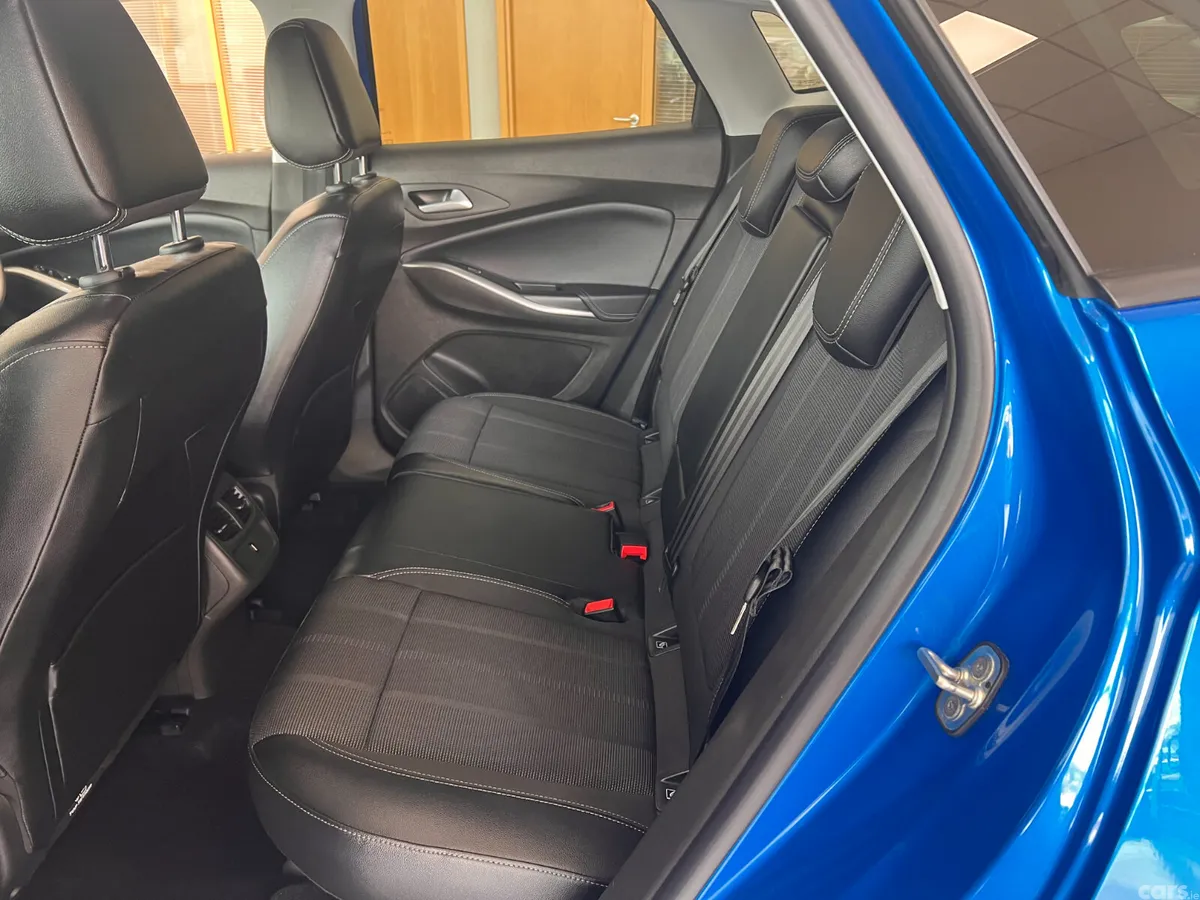 Opel Grandland X SUV, Petrol, 2023, Blue