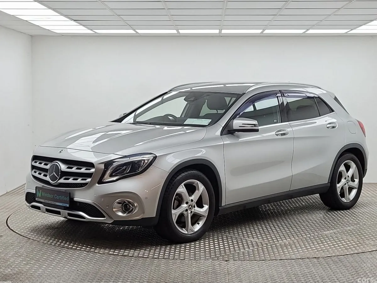 Mercedes-Benz GLA SUV, Petrol, 2018, Silver