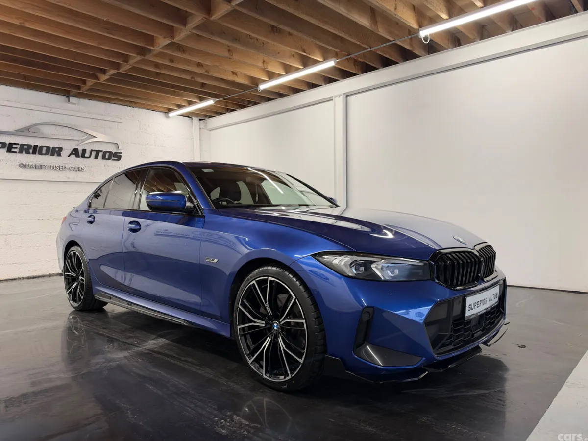 BMW 3-Series Saloon, Petrol Hybrid, 2023, Blue