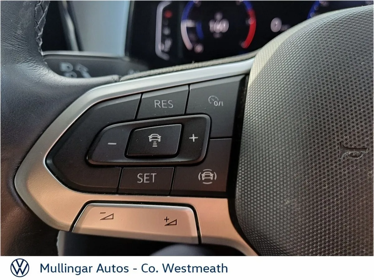 Volkswagen T-Roc SUV, Diesel, 2022, Grey