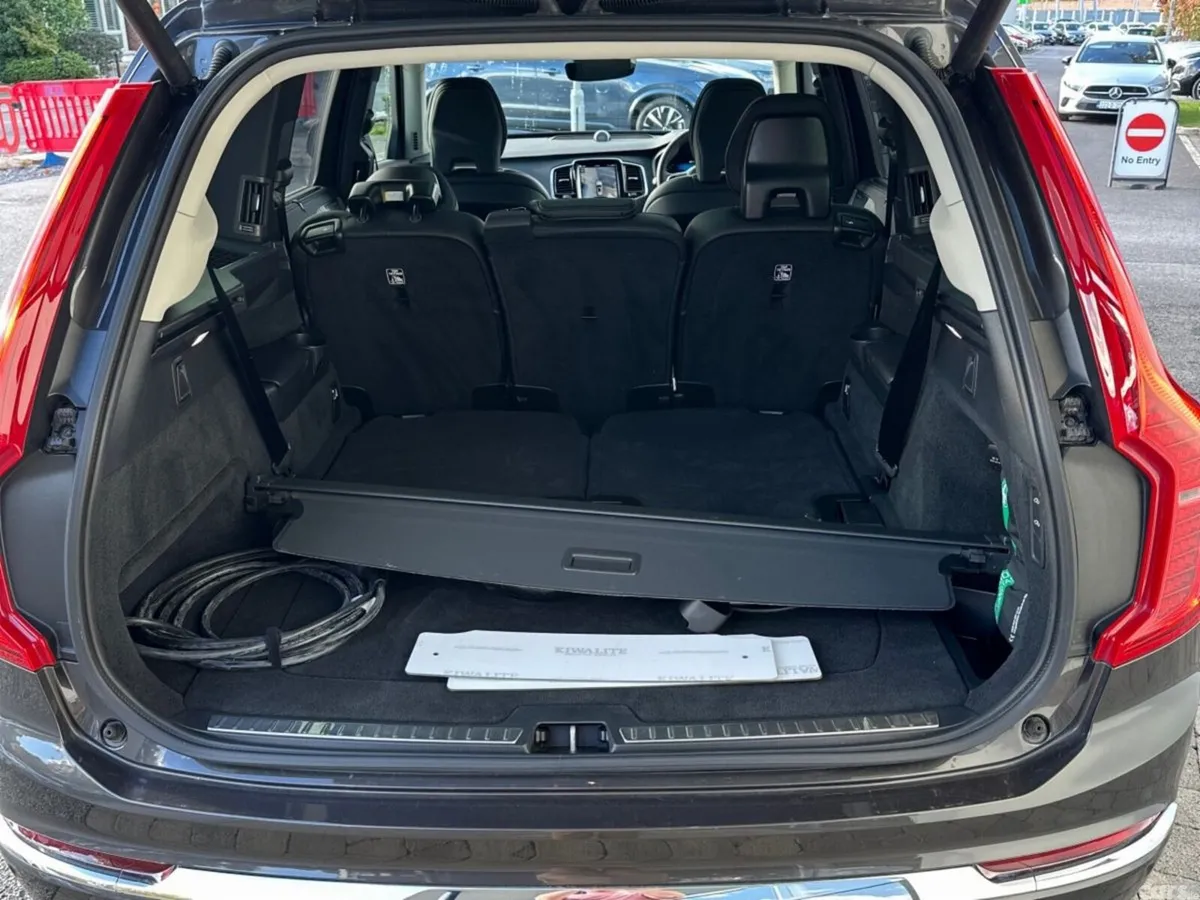 Volvo XC90 SUV, Petrol Plug-in Hybrid, 2024, Grey