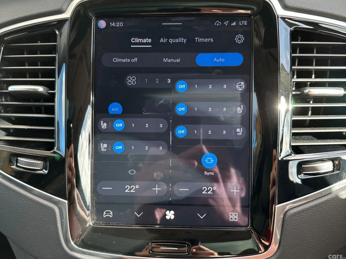 Volvo XC90 SUV, Petrol Plug-in Hybrid, 2024, Grey