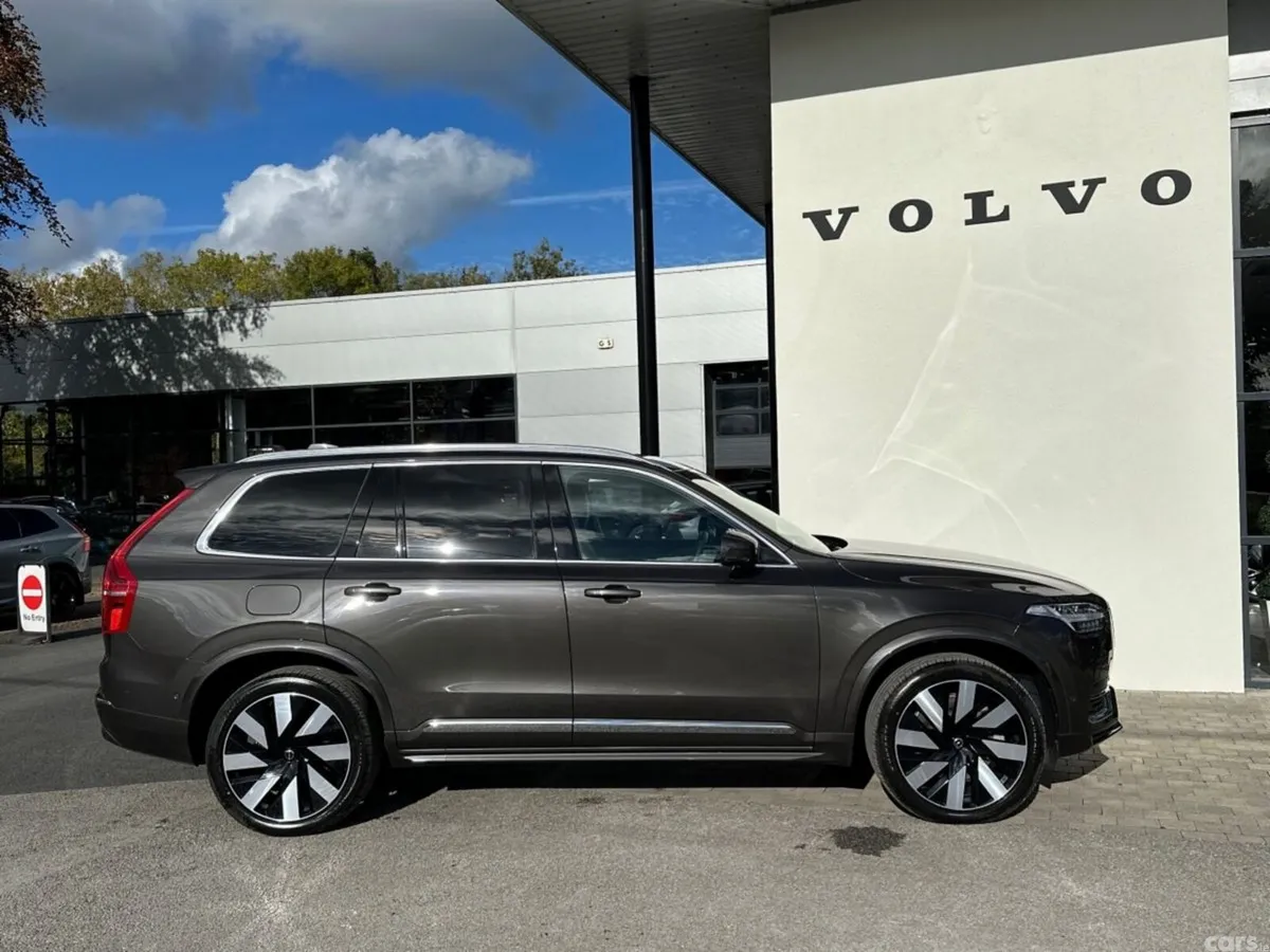 Volvo XC90 SUV, Petrol Plug-in Hybrid, 2024, Grey